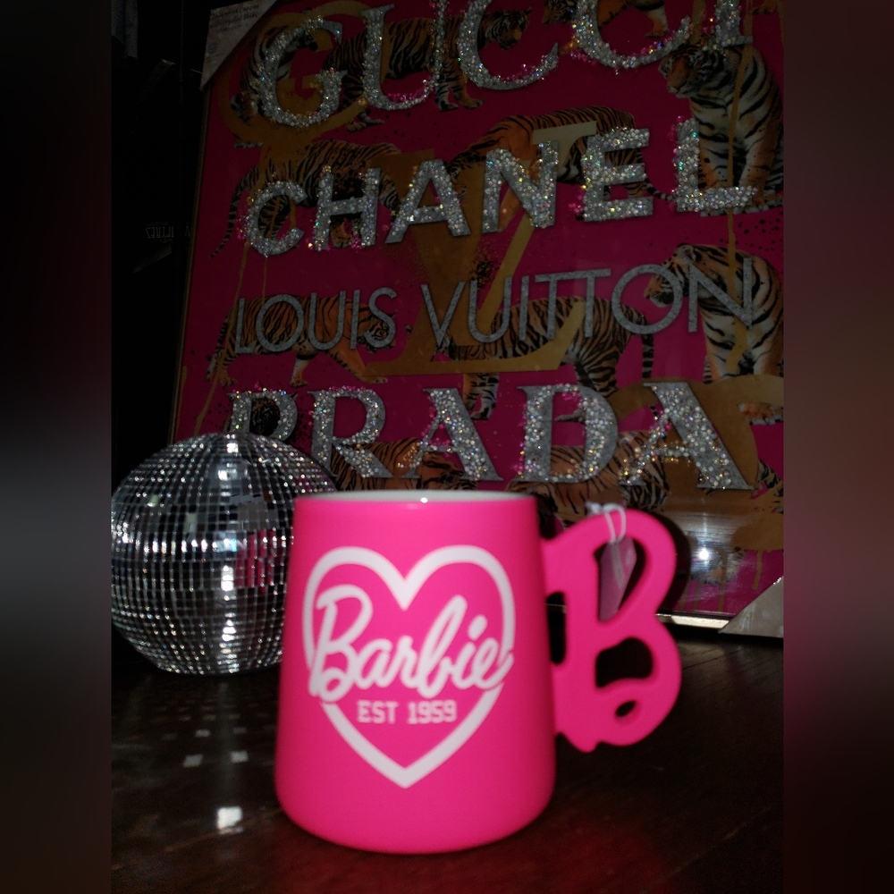 21 oz Hot Pink Barbie Mug Barbie Est. 1959 - Picture 4 of 9